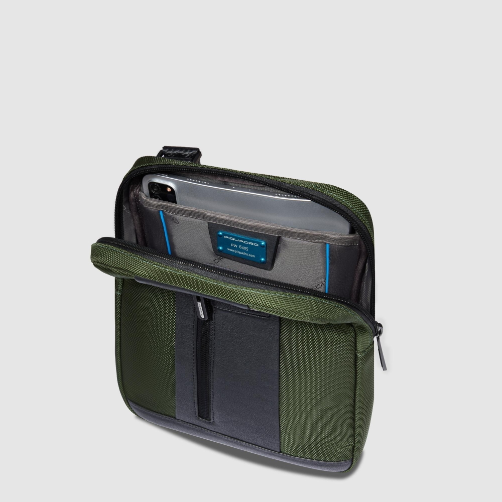 Сумка кросс-боди Piquadro Brief/Verde foresta