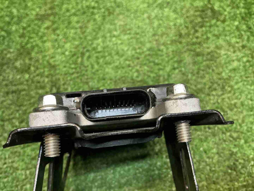 Датчик слепых зон правый Hongqi HS5 (2019-н.в.)