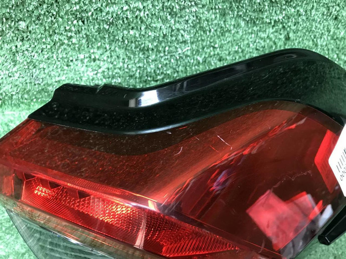 Фонарь правый внешний Toyota RAV4 5 XA50 (18-нв)