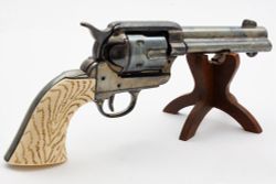 Denix Револьвер, ''Peacemaker'' Кольт 1873 г.