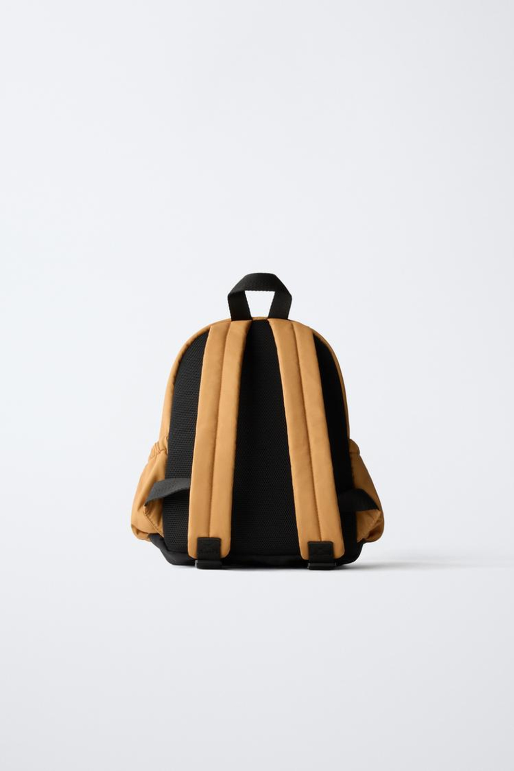 ZARA РЮКЗАК С НАШИВКАМИ, ПЕСОЧНО-КОРИЧНЕВЫЙ