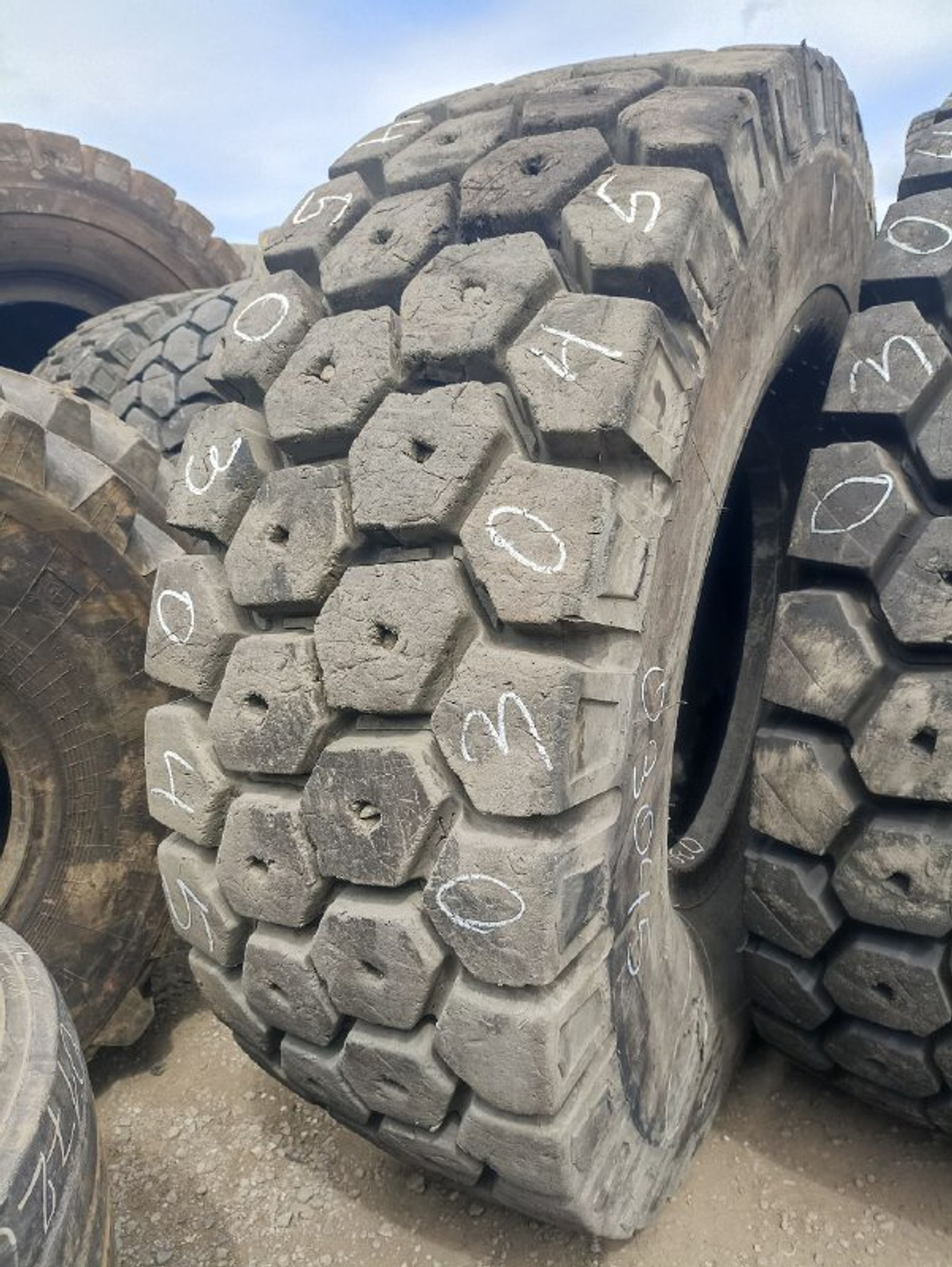 24.00R35 Michelin X TRA LOAD GRIB шина б/у