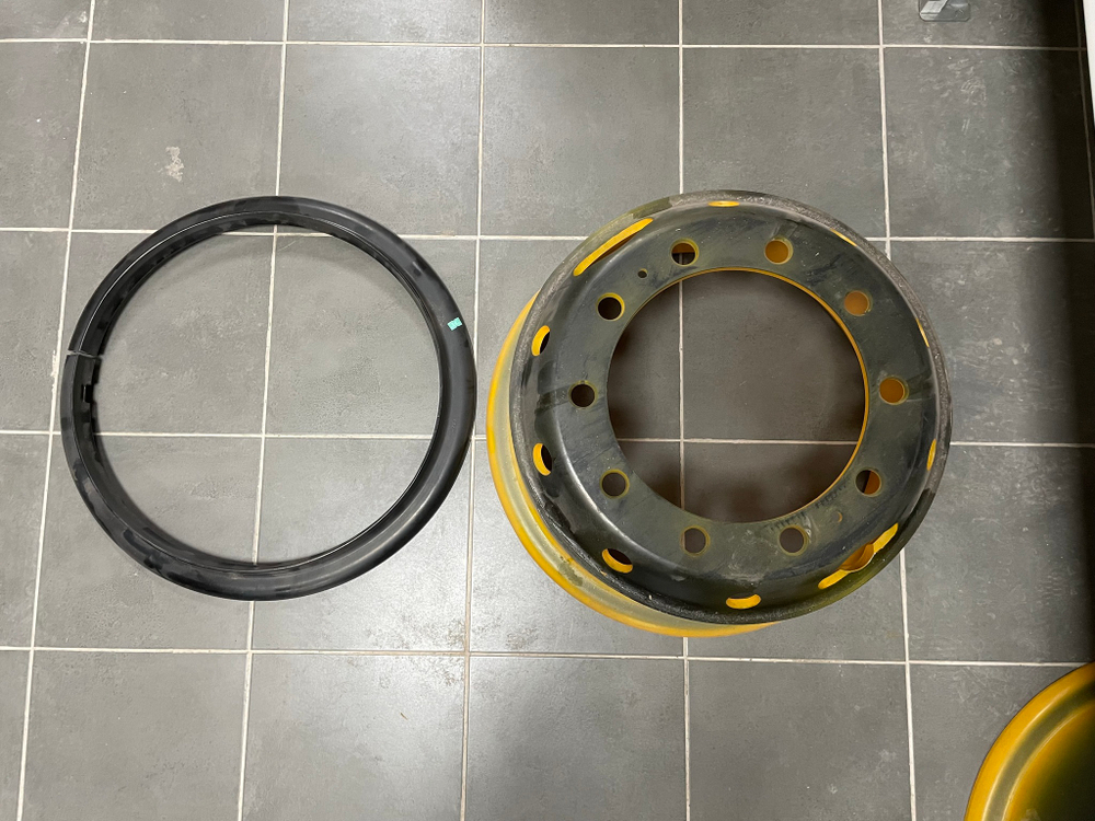 Диск колёсный JS200W | 400/C0909 | JCB