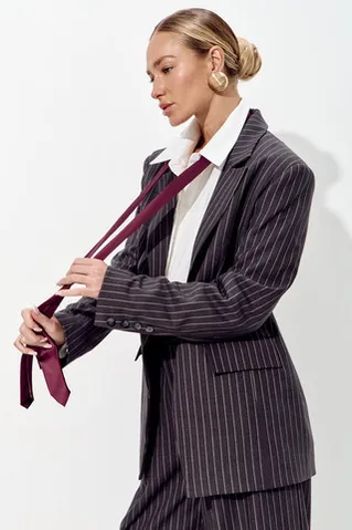 Приталенный пиджак 