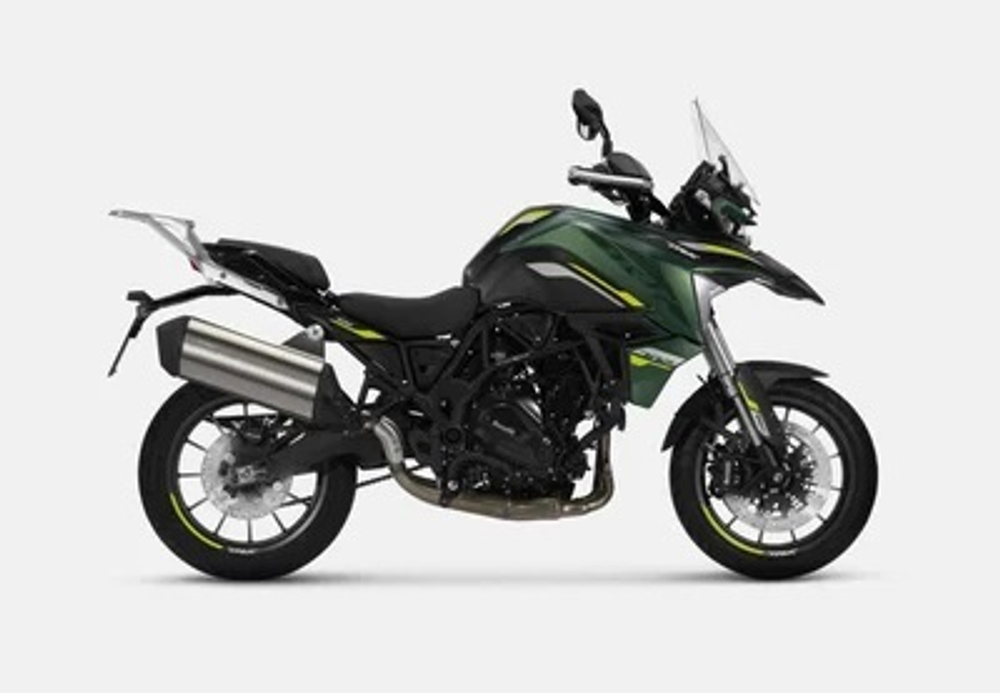 Мотоцикл Benelli TRK 702
