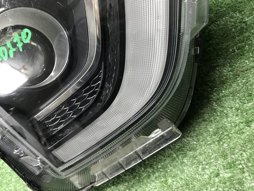 Битая Фара правая Hyundai Creta 2 (21-нв) галоген