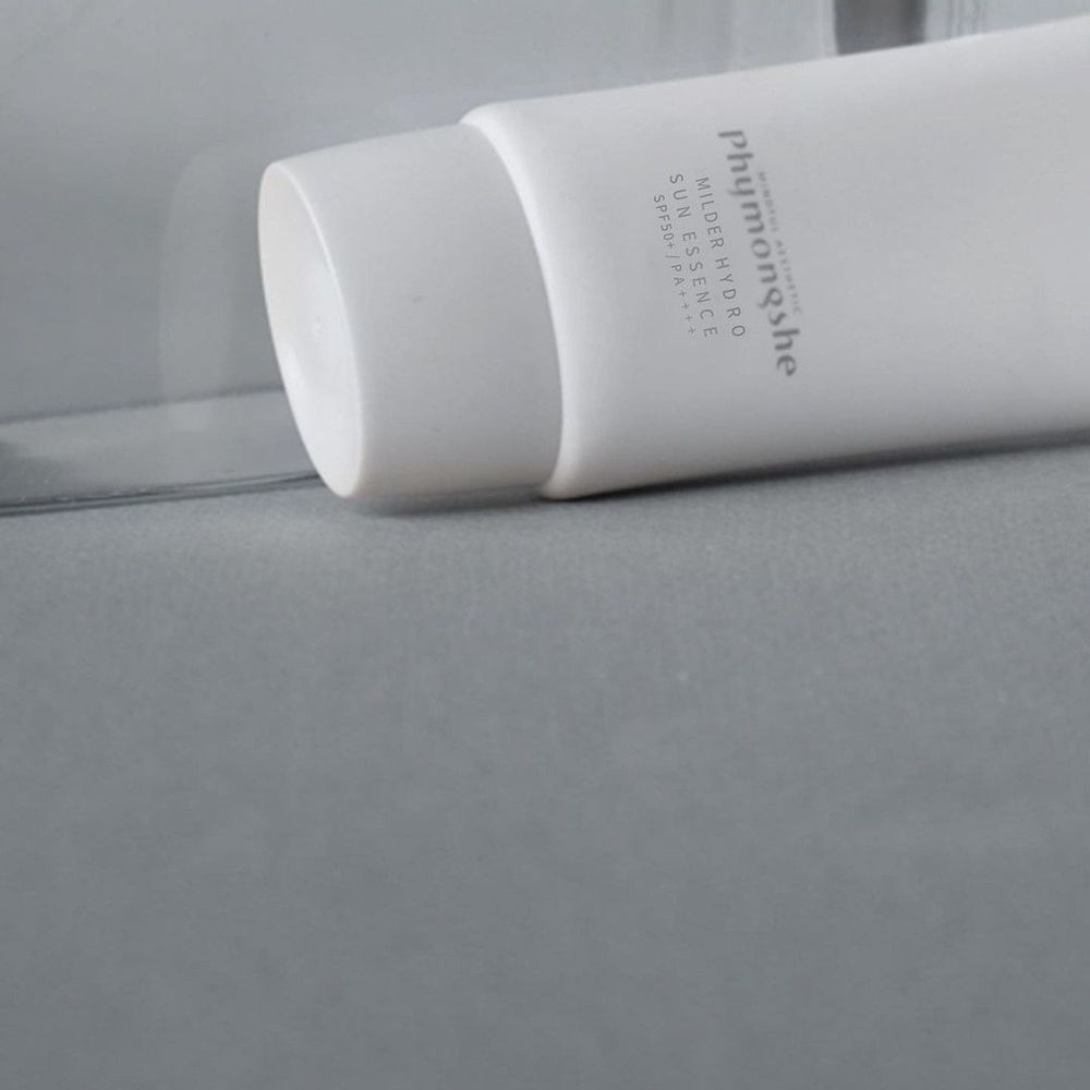Phymongshe Насыщенная солнцезащитная эссенция Milder Hydro Sun Essence SPF50 +, PA++++, 50 мл