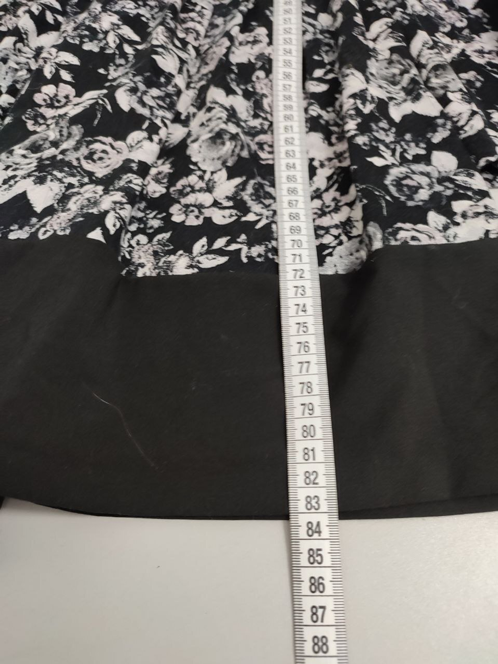 Платье Bies&B8 с цветочным принтом 44 размер