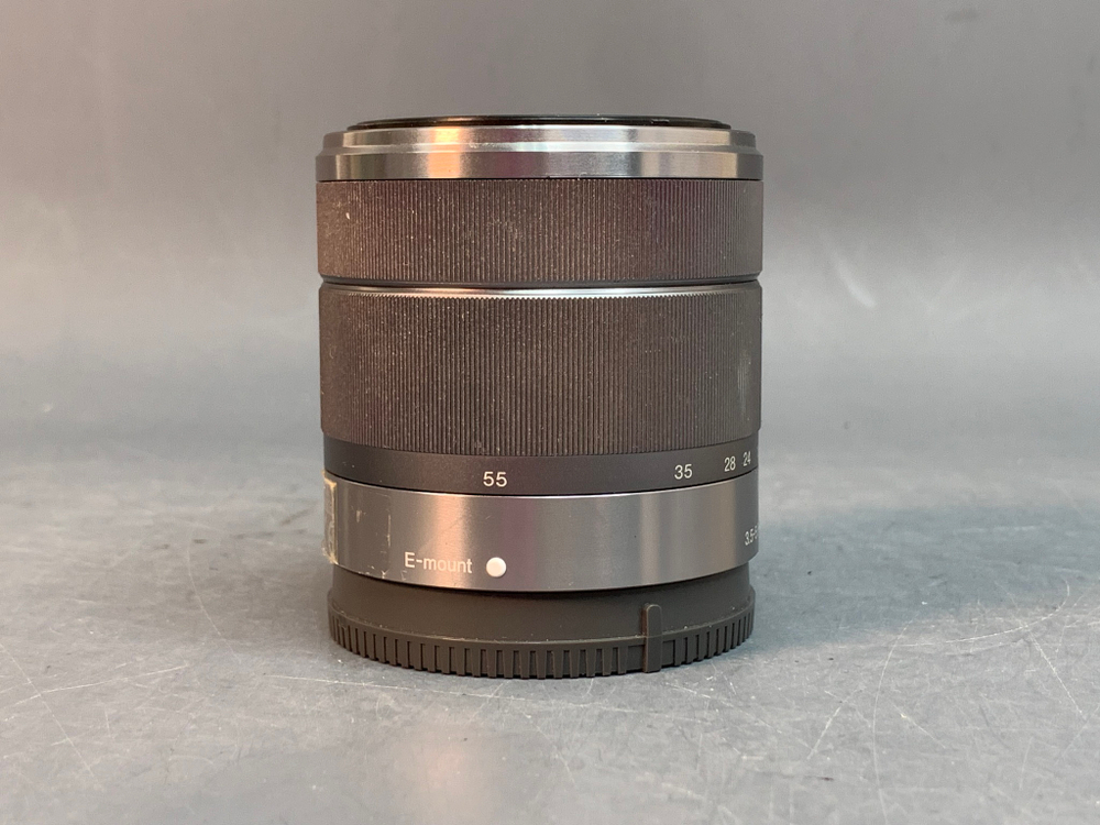 Sony 18-55mm 3.5-5.6 E OSS
