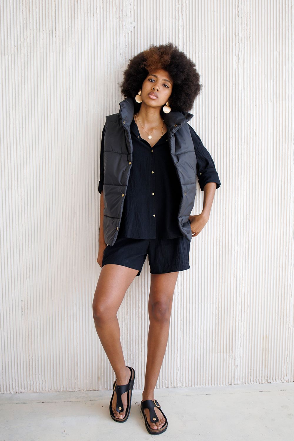 Жилет ko-ko-ko женский утеплённый черный