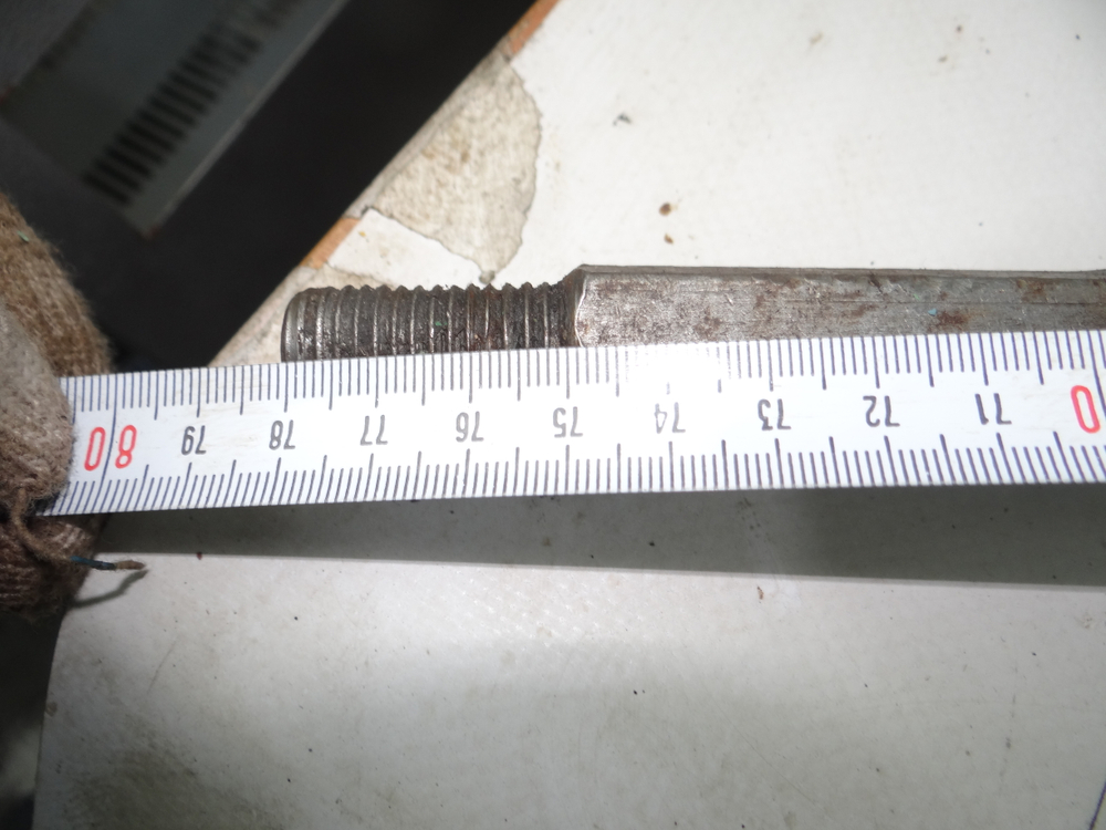 Шомпол (тяговый винт) для фрезерного станка (L=780мм) М24