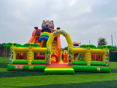 Коммерческий надувной батут «Сафари-Тигр» 10*9*8м, с двумя горками