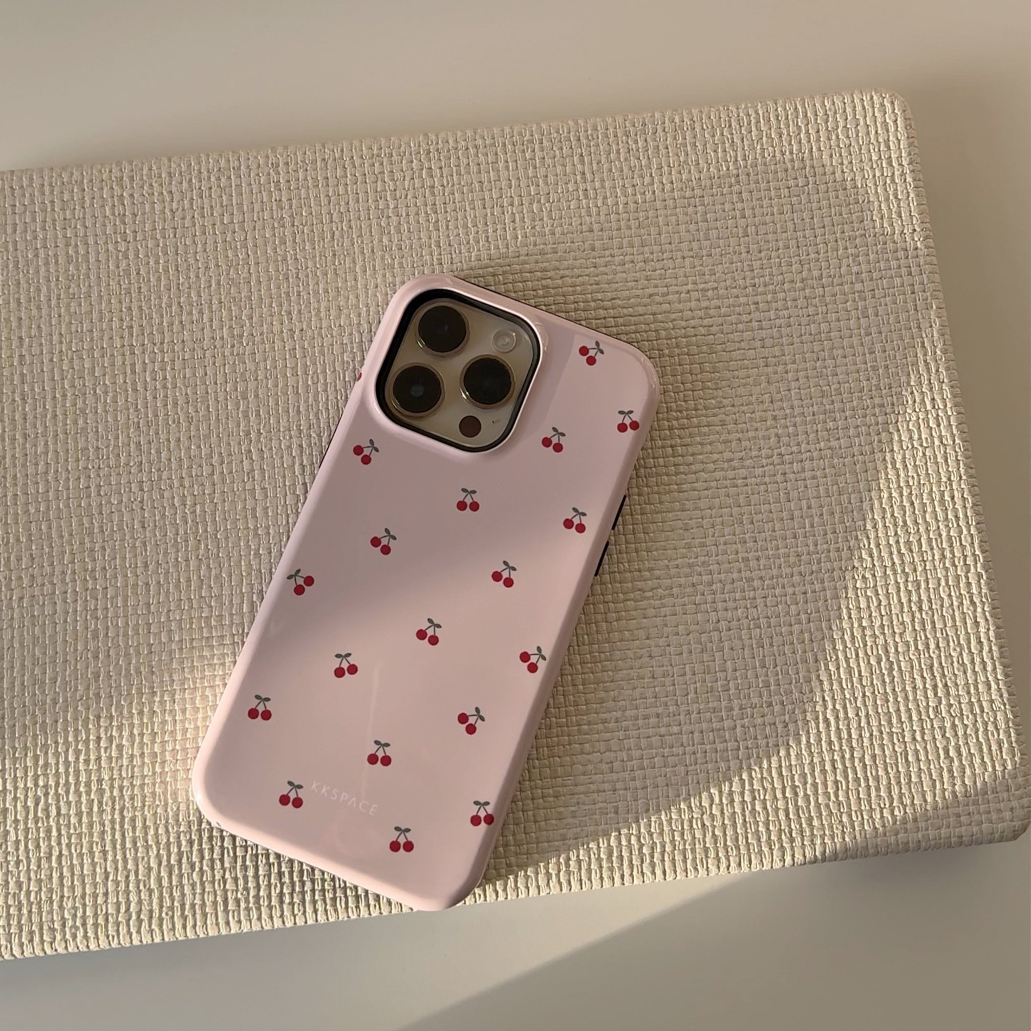 Чехол CHERRY YOGURT для iPhone