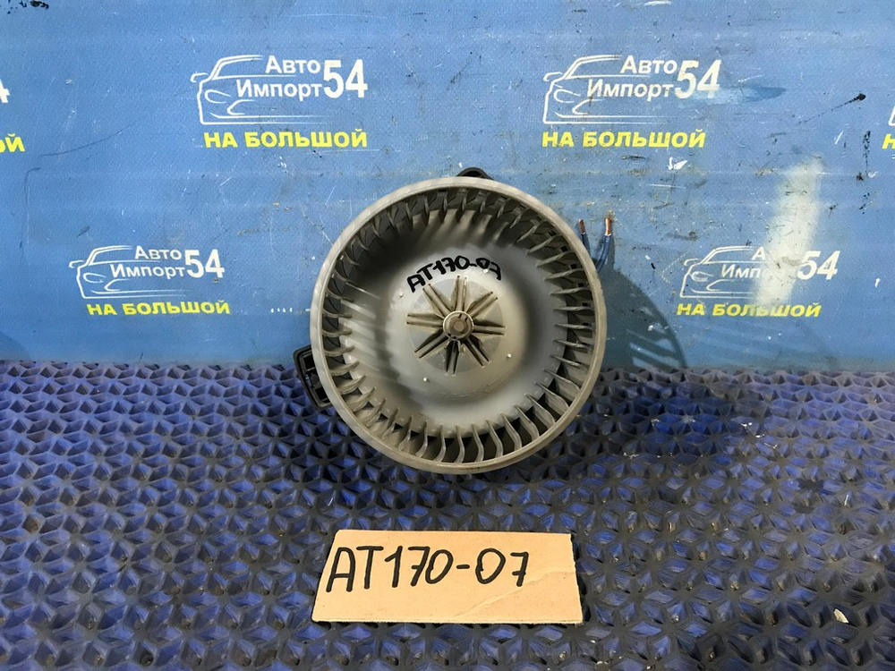 Моторчик печки TOYOTA CORONA 1991