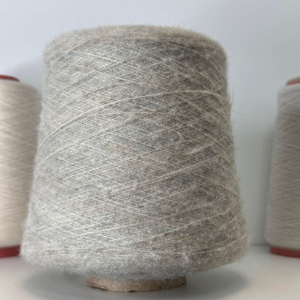ALPACA70 - Ri.Go; 70% альпака, 30% п/а; 1500м/100гр; col. 6023, цвет: бежево-светло-серый меланж; S702