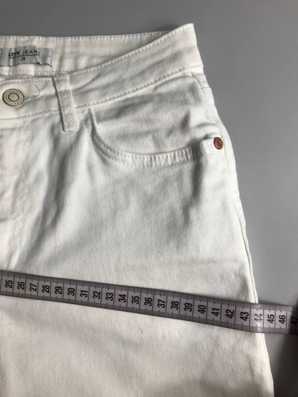 Шорты LC Waikiki светлые джинсовые, маркировка 28, визуально на 44 размер