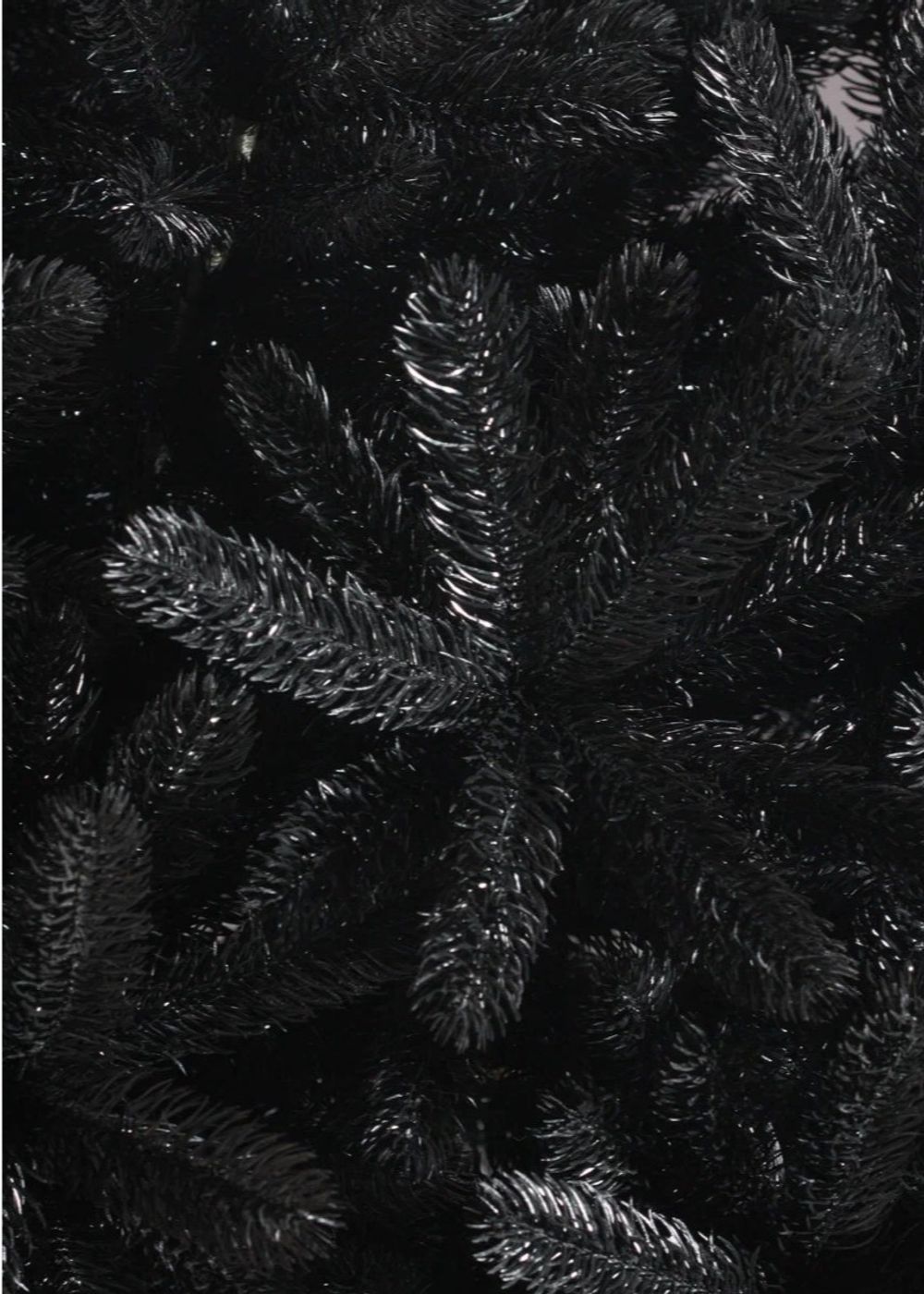 Искусственная елка «Императрица в черном» (Литая хвоя) от 1,2 м до 3 м