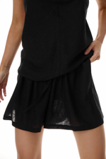 LINEN BLACK SHORTS ESME