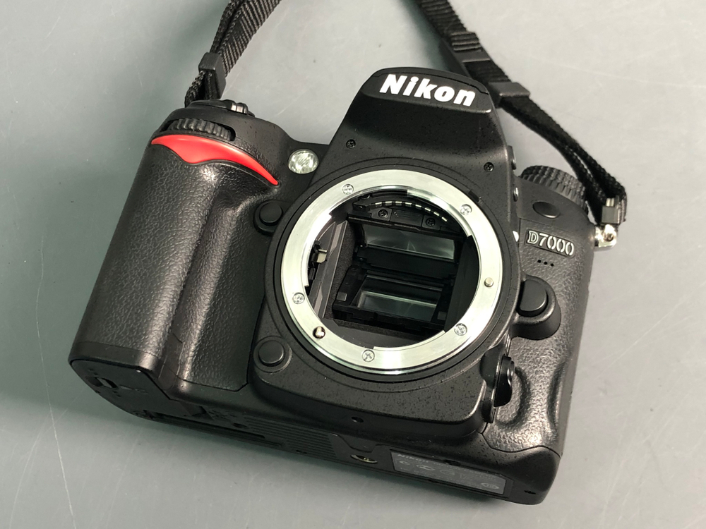 Nikon D7000 10.700 кадров