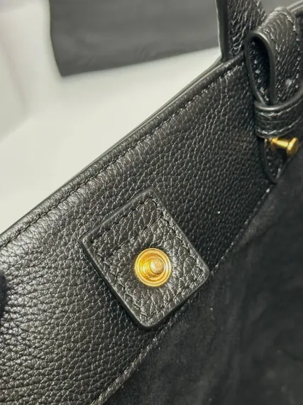 Сумка Celine MEDIUM CABAS ANAÏS CUIR TRIOMPHE черная