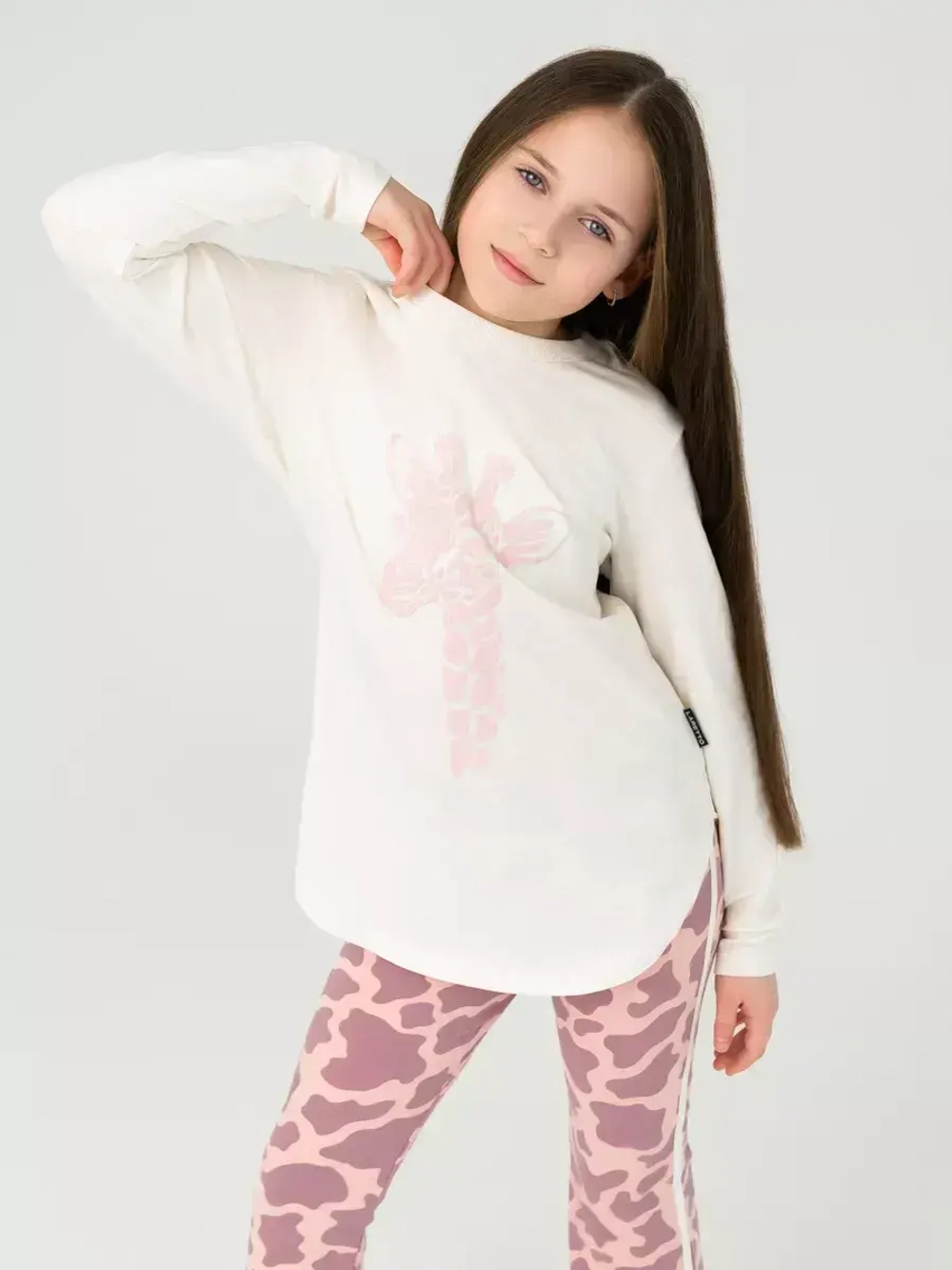 Костюм для девочки лонгслив и брюки клеш