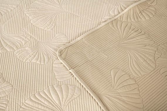 Бенита (крем) Покрывало 240x260