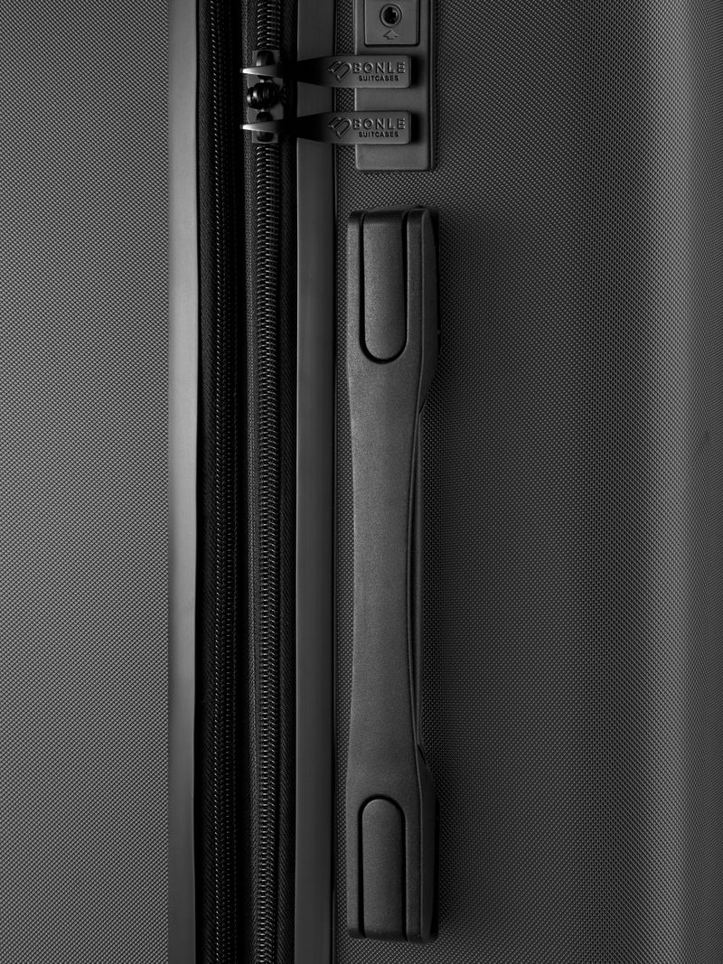 Чемодан Bonle размер L Черный