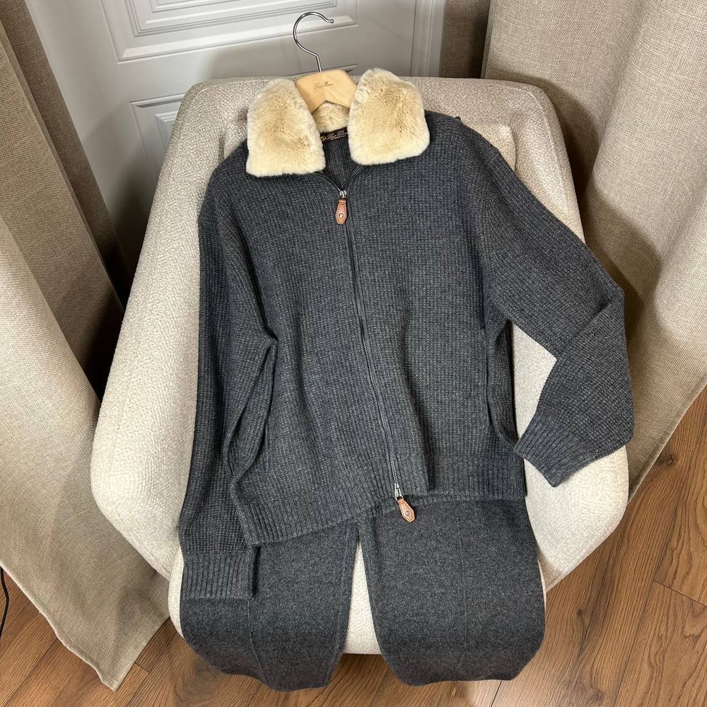 Льняной костюм Loro Piana