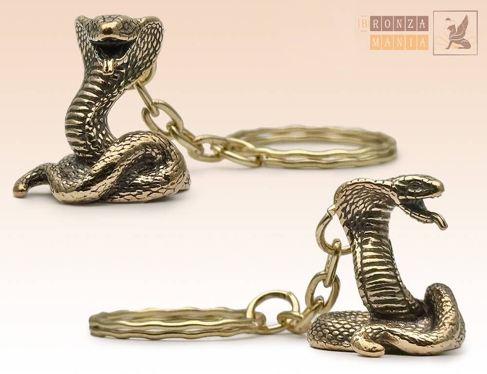 брелок Змея Кобра