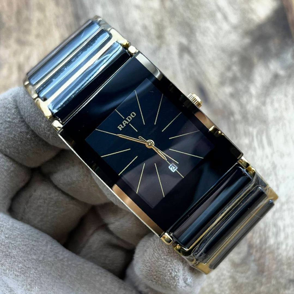 Часы Rado