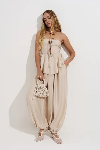 Брюки алладины из вискозы жемчужного цвета