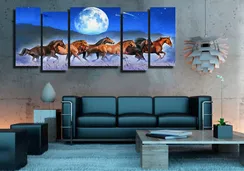 Модульная картина "Лошади с луной на горизонте"