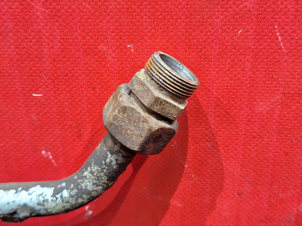 Трубка компрессора