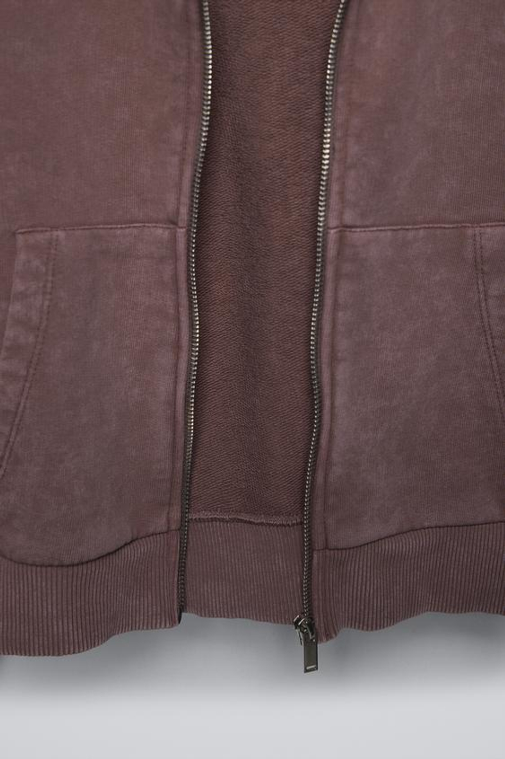 ZARA ХУДИ ИЗ ТКАНИ С ЭФФЕКТОМ ПОТЕРТОСТИ, КОРИЧНЕВЫЙ