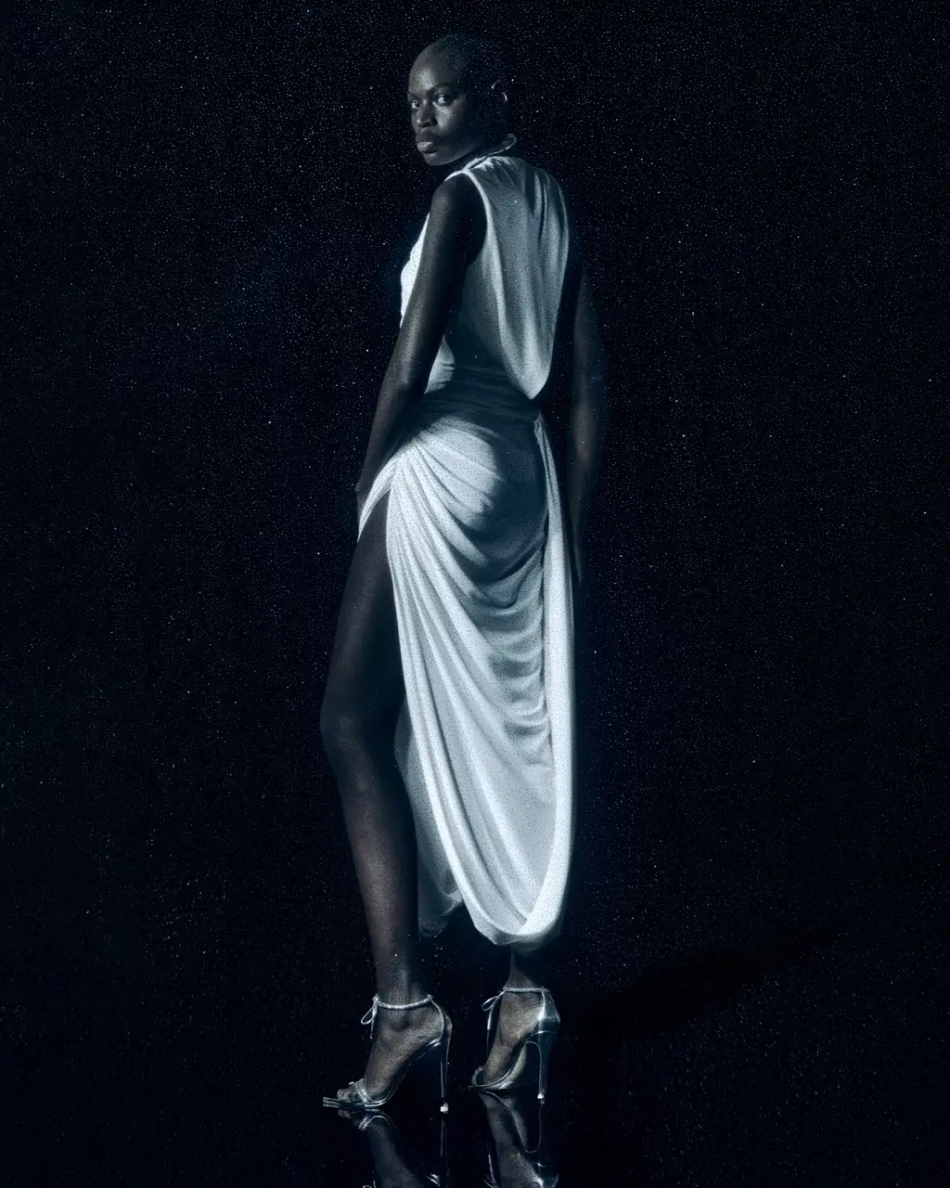 Платье с буфом