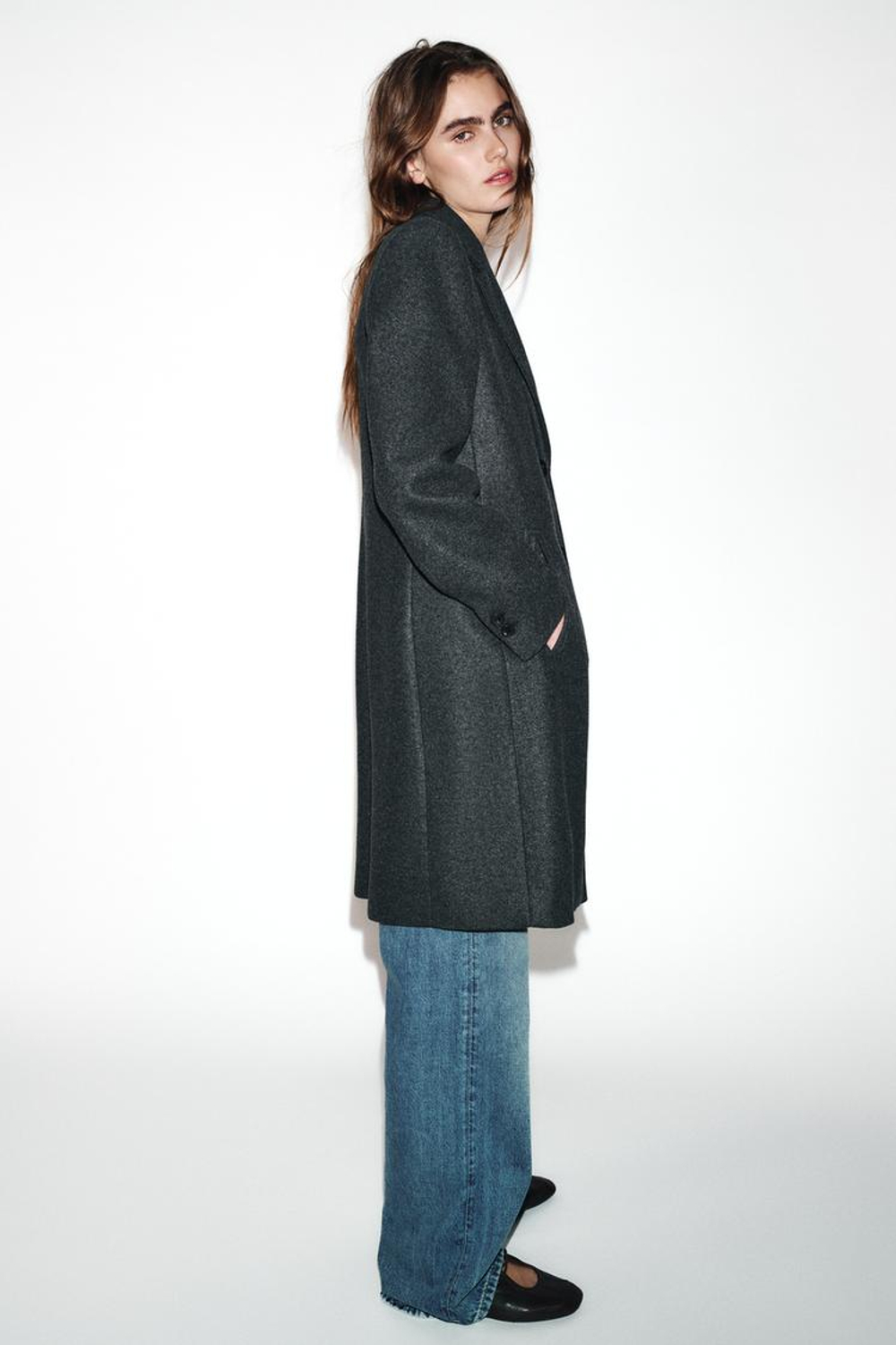 ZARA ПАЛЬТО С ПОДПЛЕЧНИКАМИ ИЗ МЯГКОЙ ТКАНИ, СЕРЫЙ МЕЛАНЖ