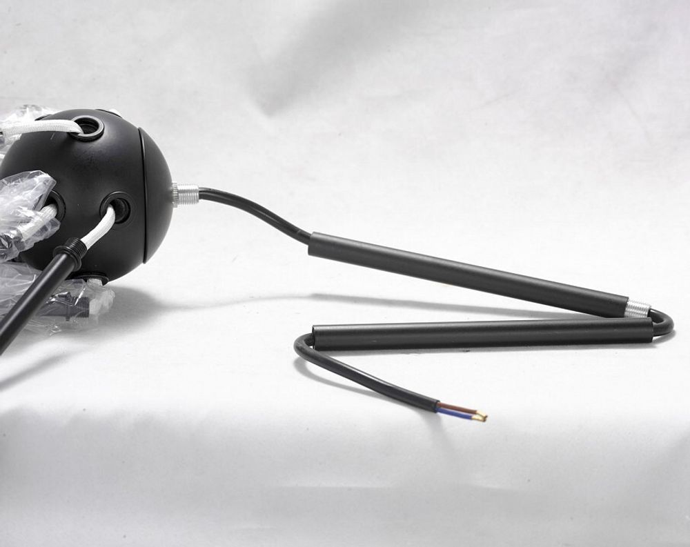 Люстра на штанге Lussole Kenner LSP-8272