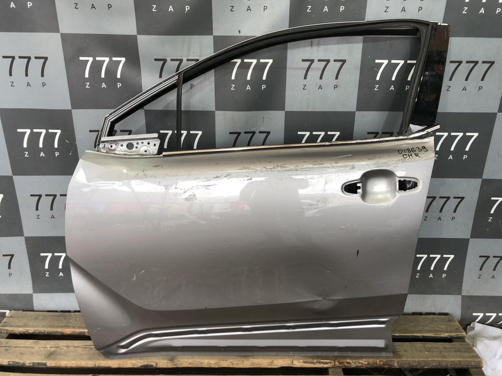 Дверь передняя левая Toyota C-HR 16-23 Б/У Оригинал 67002F4010