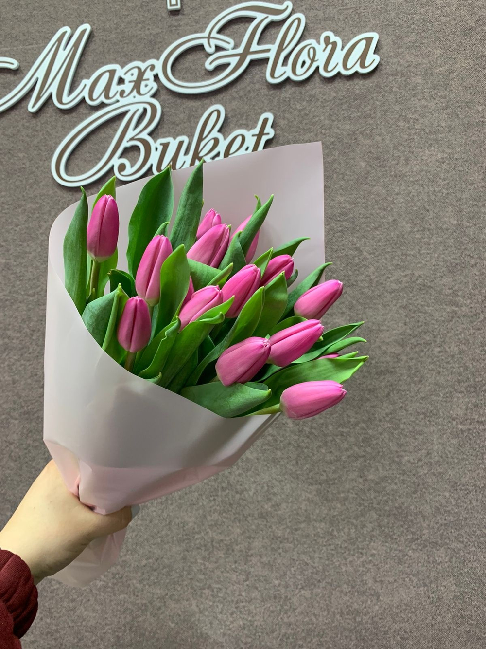 Букет 15 тюльпанов 8 Марта М-62
