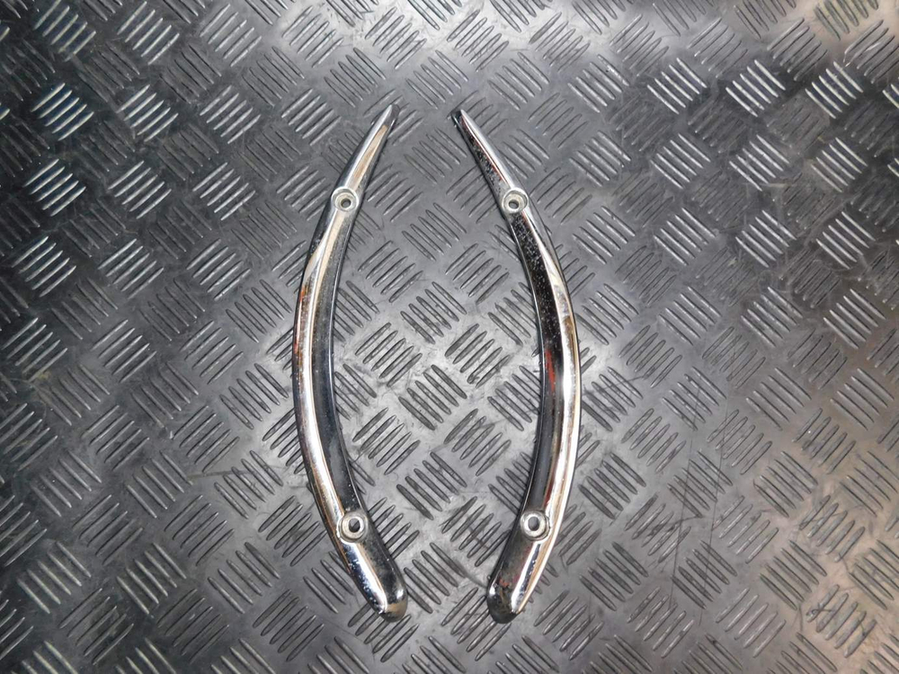 Крепления заднего крыла(серпы) Yamaha Road Star XV1600