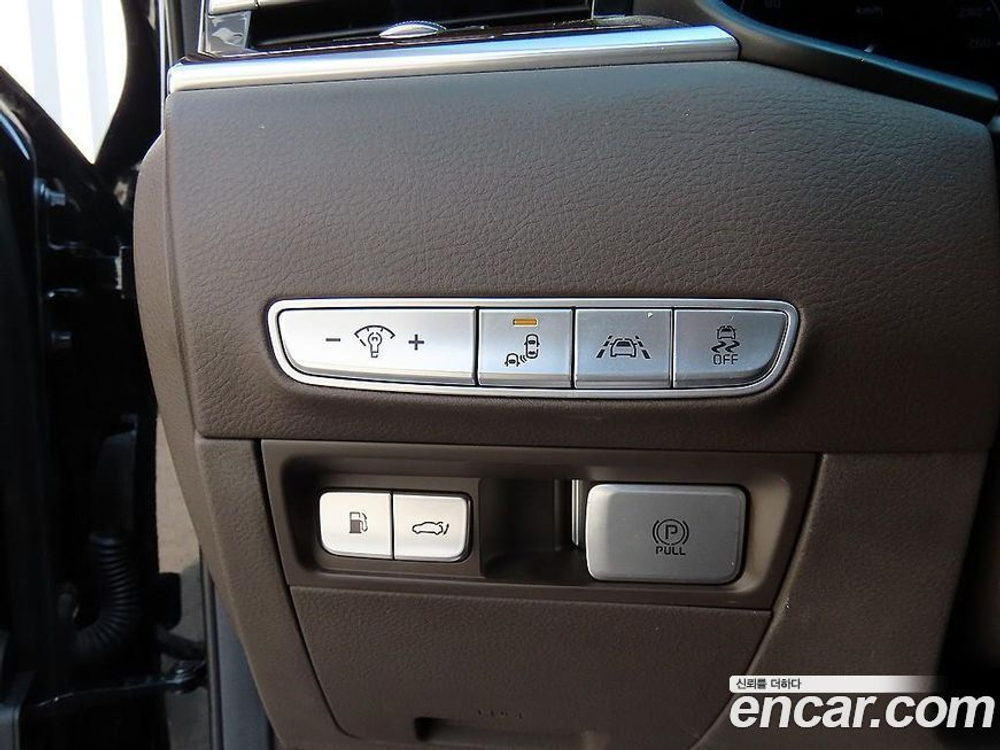 Kia The K9 (Quoris/K900) 3.8 GDI AWD (05.2020)
