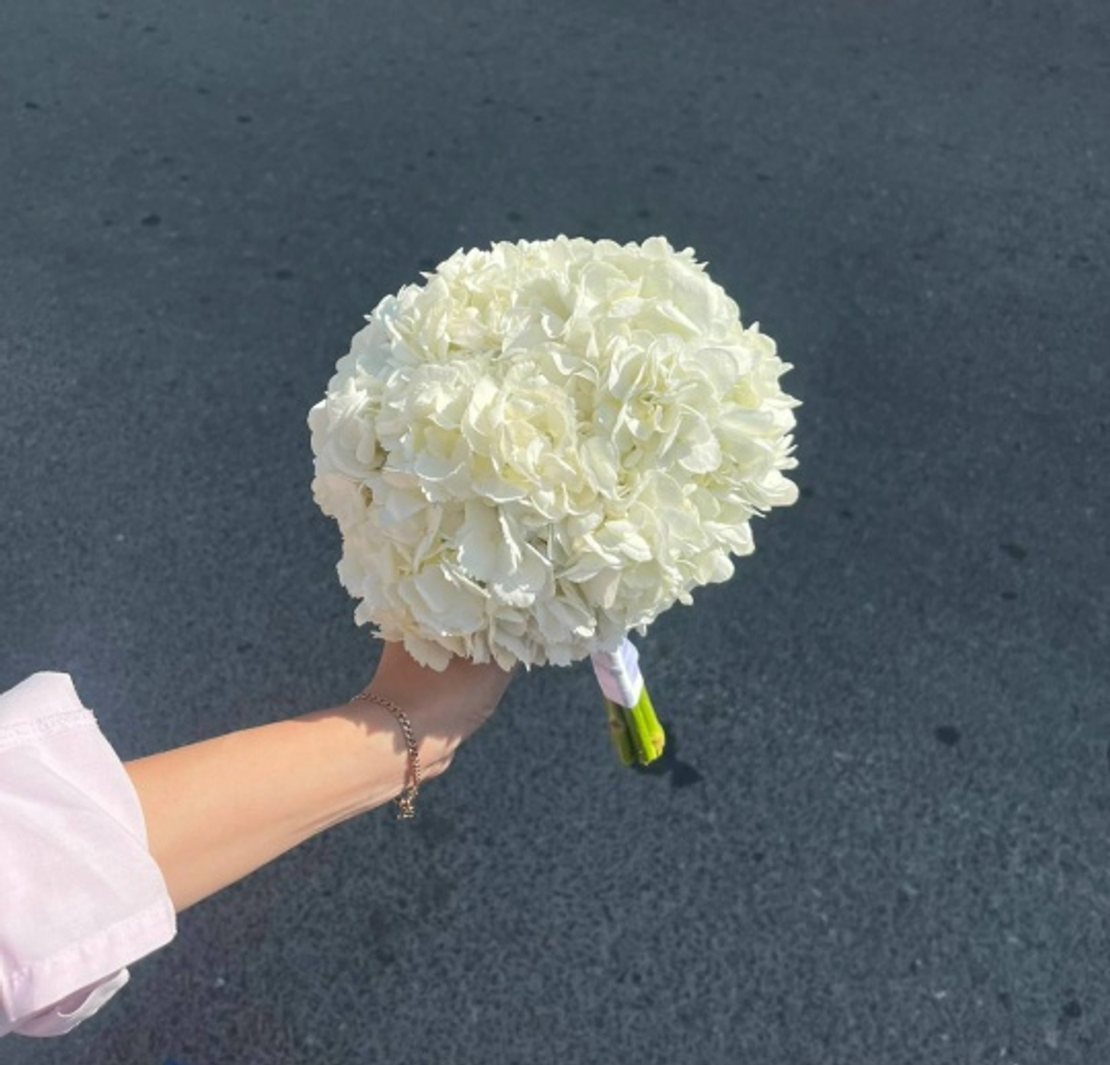 Букет невесты свадебный букет бутоньерка жениха купить в Казани