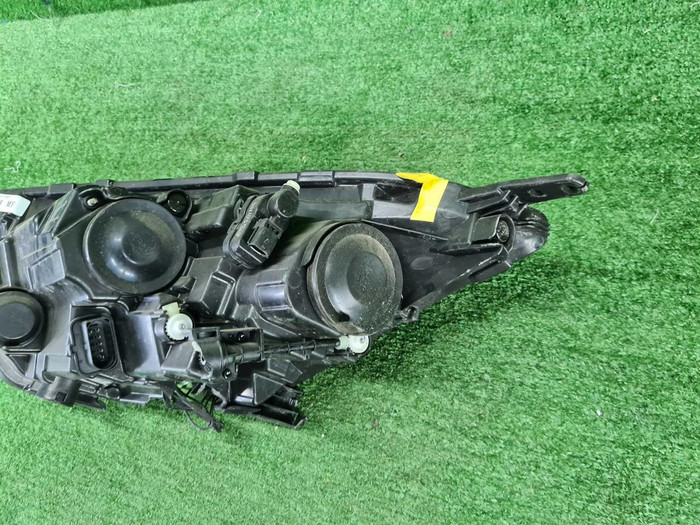 Битая Фара правая Chery Tiggo 4 (2018-2023) LED