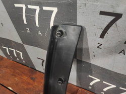 Накладка жабо Kia Sorento 3 Prime (UM) 14-20 Б/У Оригинал 86158C5000