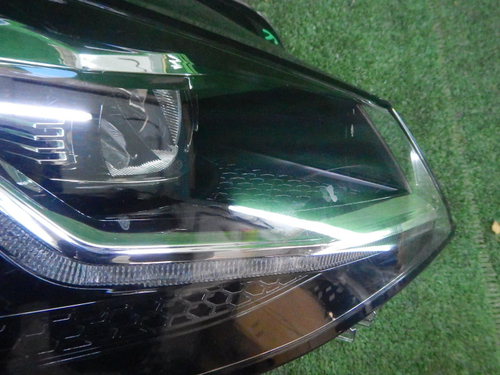 Фара правая VW Golf 7 (2017-2020) LED