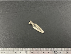 Подвеска. Стрела Перуна малая (с камнем)