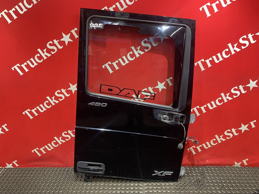 Дверь правая в сборе 2019г