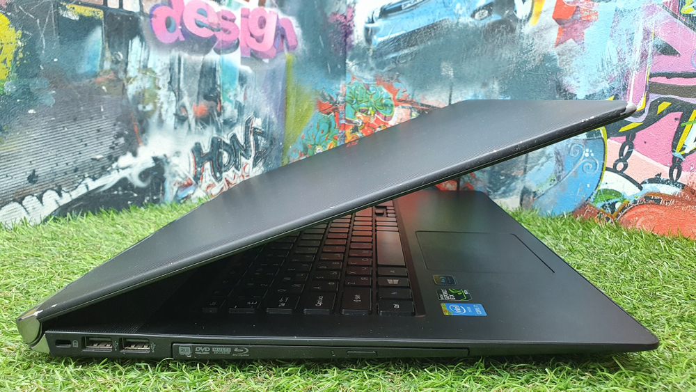 Игровой 17.3" Acer i7/12 Gb/GTX960M 4GB/FHD