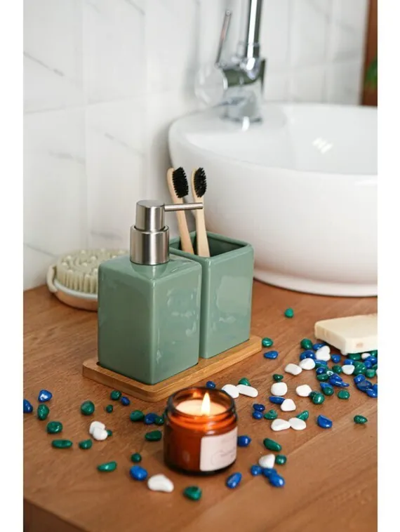 Набор аксессуаров для ванной комнаты SAVANNA Square, 3 предмета (дозатор для мыла, стакан, подставка), цвет зелёный