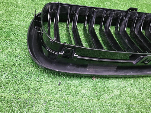 Решетка радиатора правая BMW X5 F15 X6 F16 (13-18)